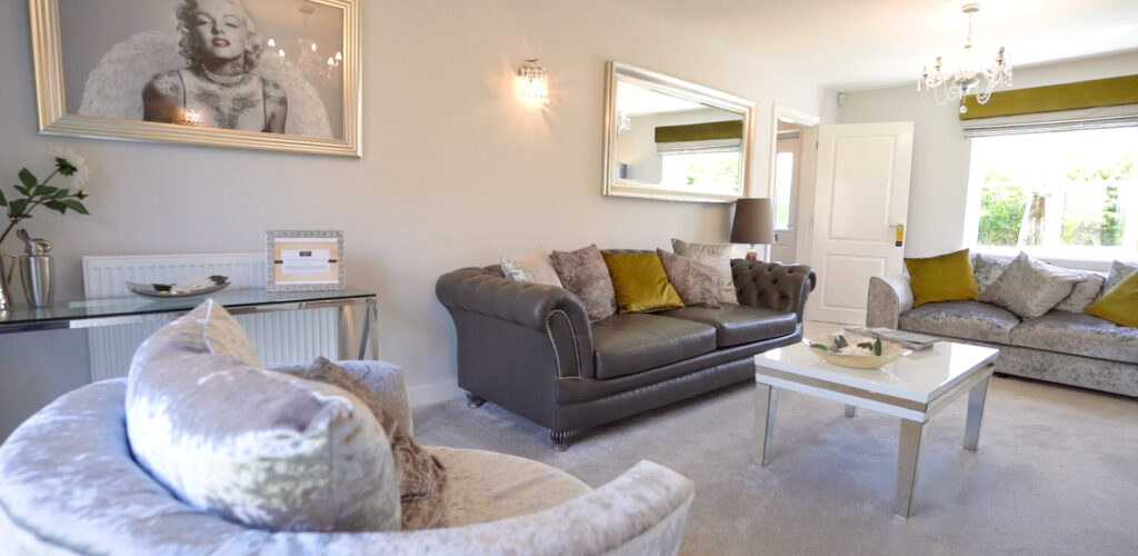 Buying a sofa | Blog: Corner Sofas Vs Regular Sofas | Allison Homes